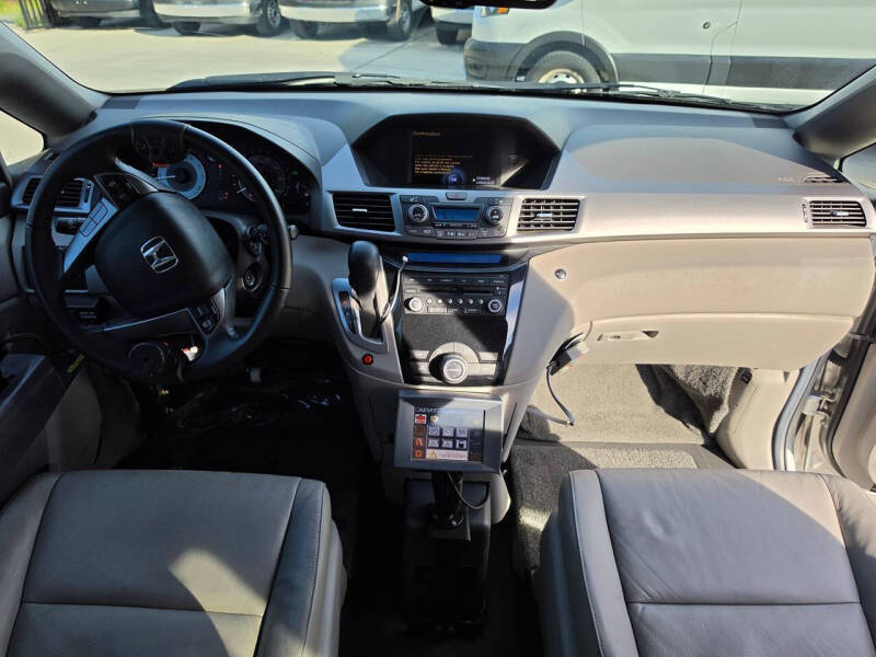 2012 Honda Odyssey EX-L w/DVD