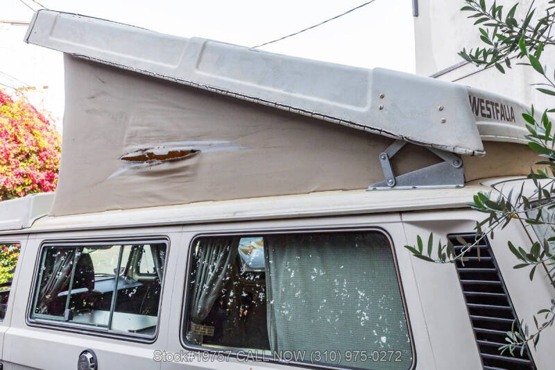 1982 Volkswagen Vanagon Camper