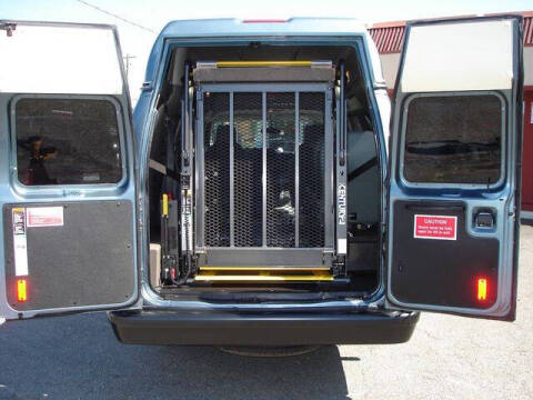 2014 Ford E-Series E-350 SD