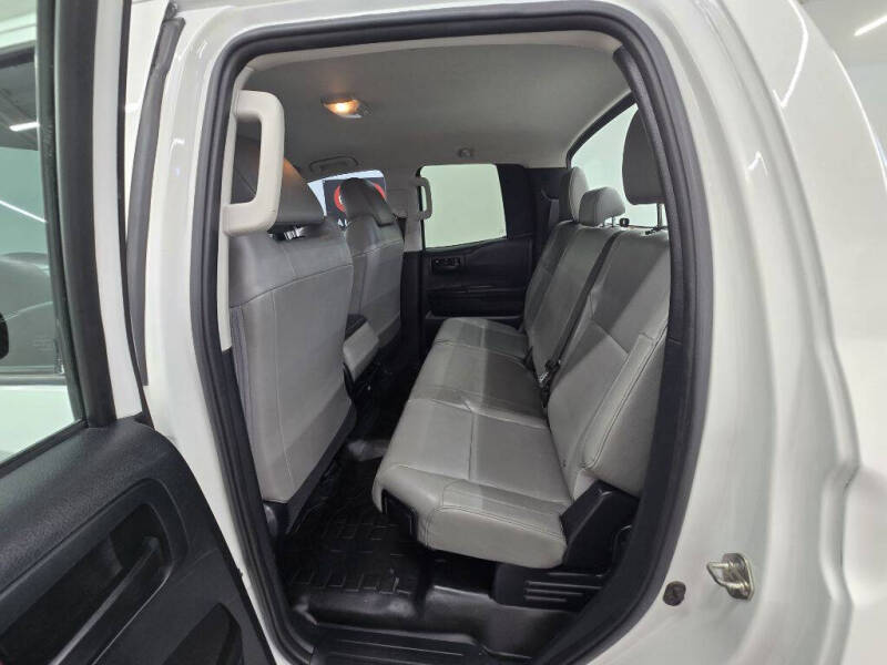 2017 Toyota Tundra SR