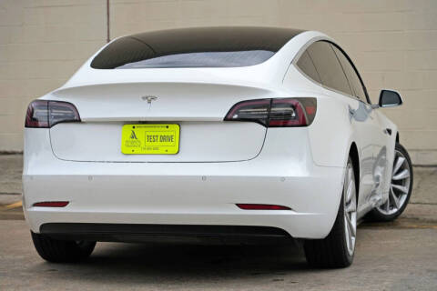 2019 Tesla Model 3 Standard Range Plus