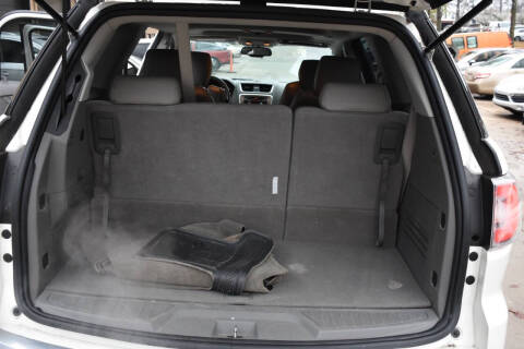 2013 GMC Acadia SLE-2