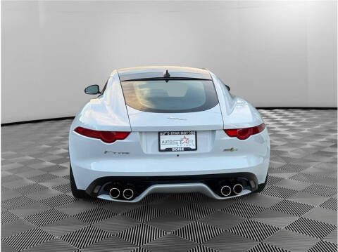 2017 Jaguar F-TYPE R