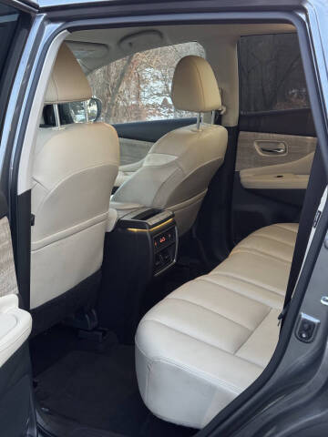 2023 Nissan Murano SL