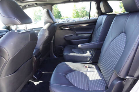 2023 Toyota Highlander XSE