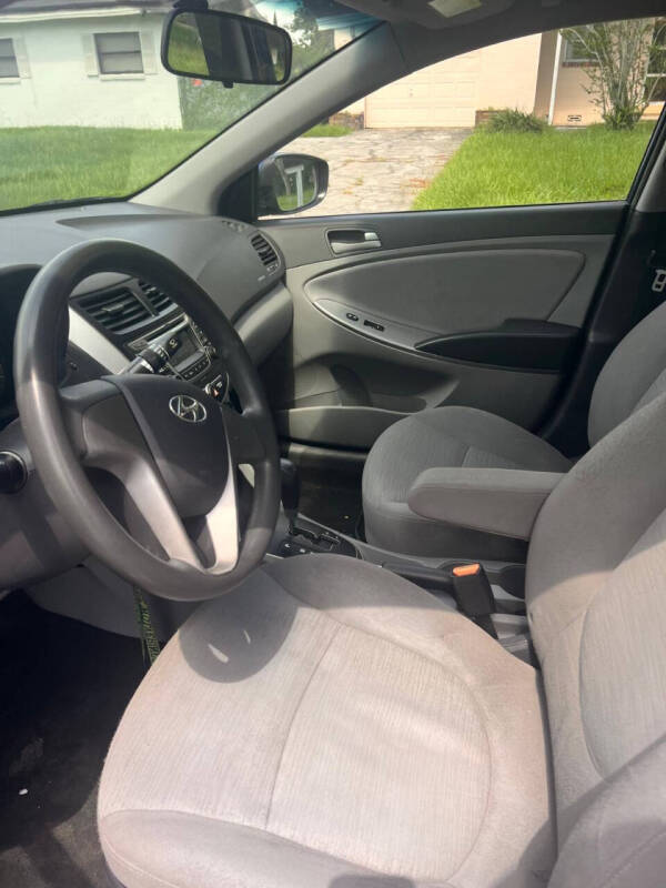 2017 Hyundai Accent Value Edition