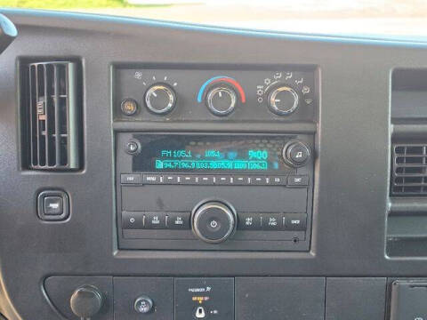 2024 GMC Savana 2500