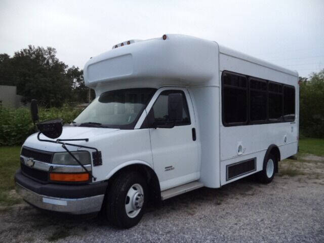 2012 chevrolet express commercial cutaway