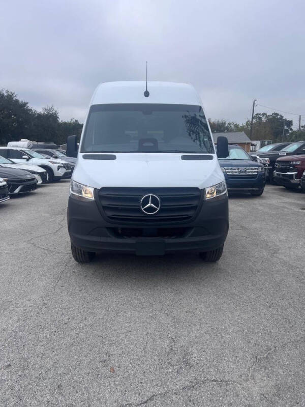 2025 Mercedes-Benz Sprinter 2500