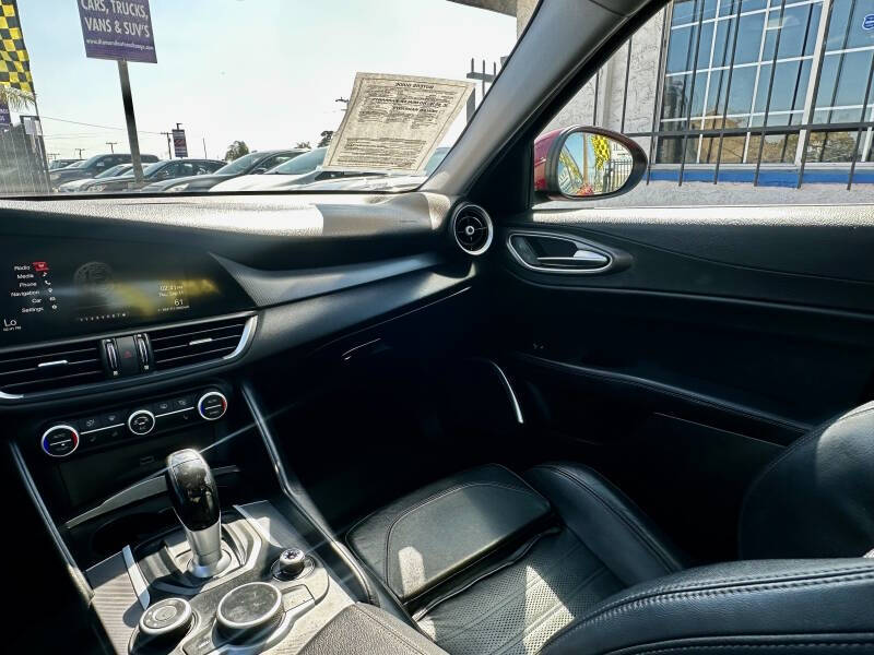 2018 Alfa Romeo Giulia Ti Sport