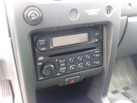 2004 Nissan Frontier XE