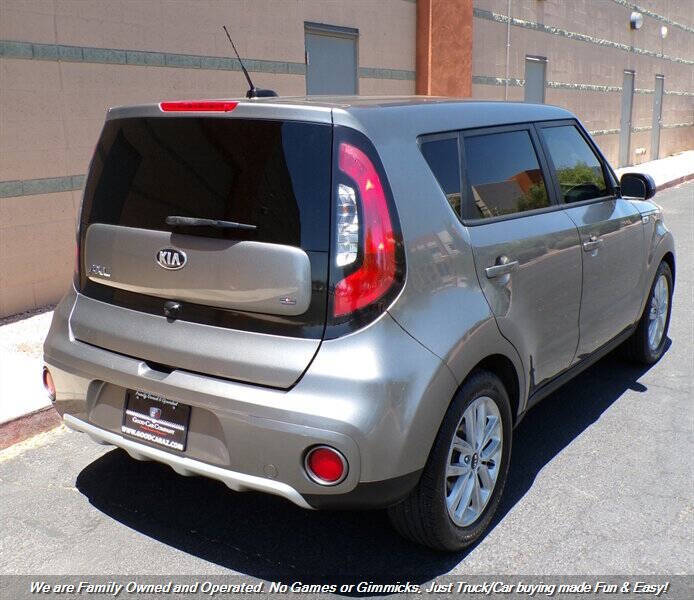 2017 Kia Soul +
