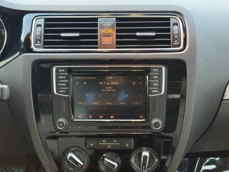 2016 Volkswagen Jetta 1.8T Sport