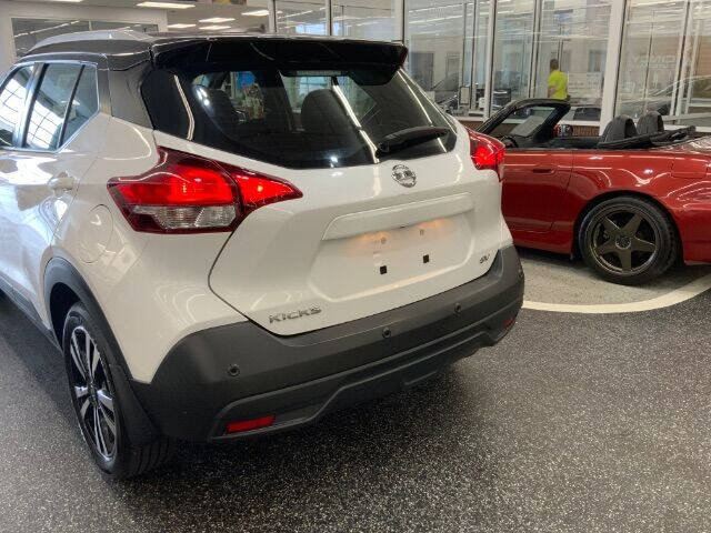 2020 Nissan Kicks SV