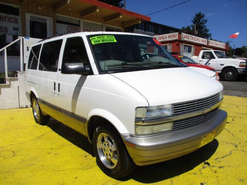 2003 Chevrolet Astro LT