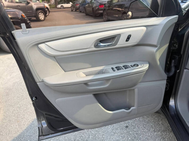 2016 Chevrolet Traverse LT