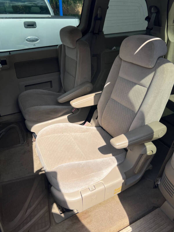 2004 Ford Freestar SEL