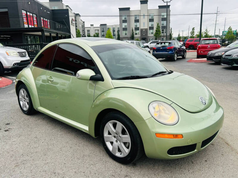 2007 Volkswagen New Beetle 2.5