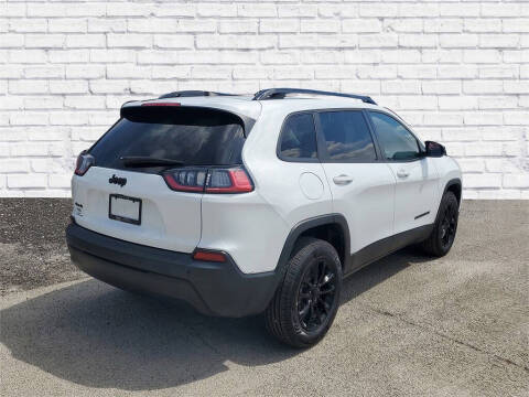 2023 Jeep Cherokee Altitude Lux