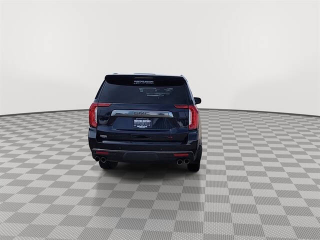 2022 GMC Yukon XL AT4