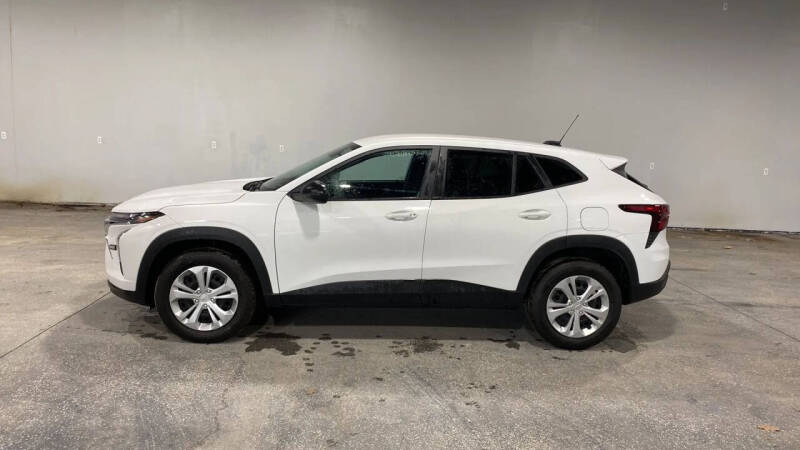 2025 Chevrolet Trax LS