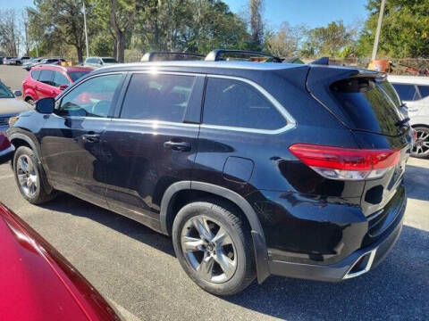 2019 Toyota Highlander Limited Platinum