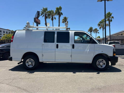 2018 Chevrolet Express 2500