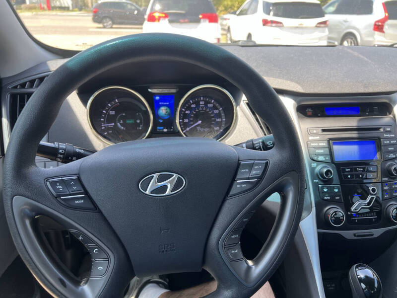 2012 Hyundai Sonata Hybrid