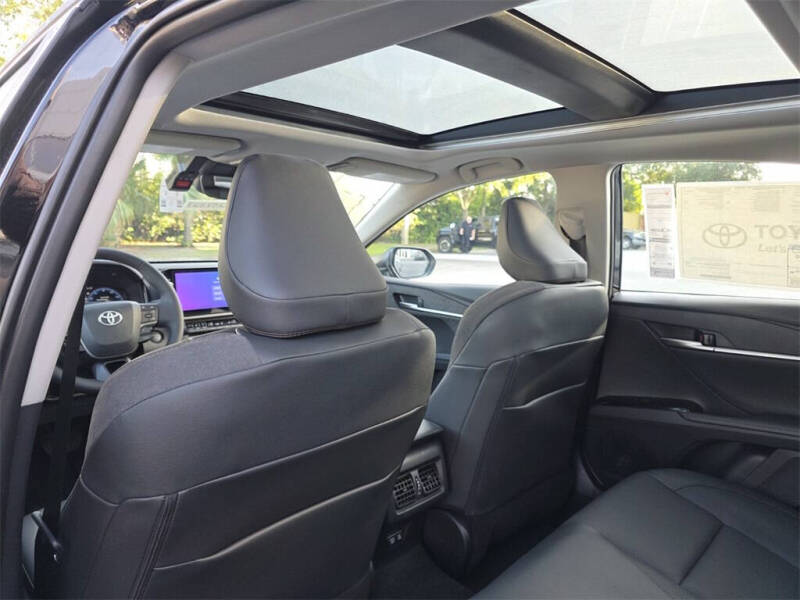 2025 Toyota Camry XLE