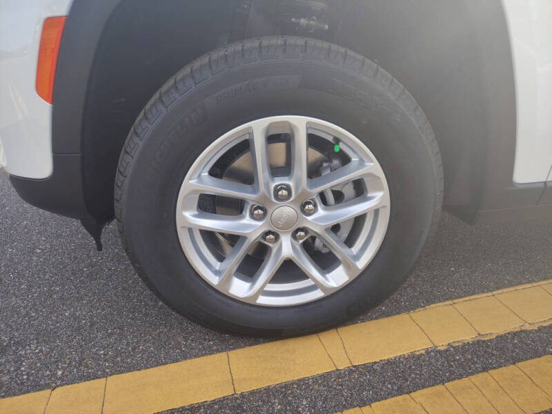 2025 Jeep Grand Cherokee Laredo X