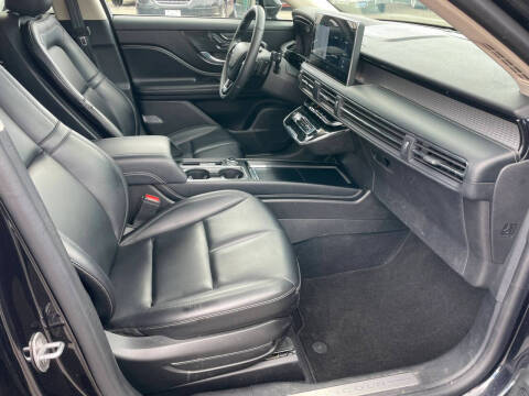 2023 Lincoln Corsair Standard