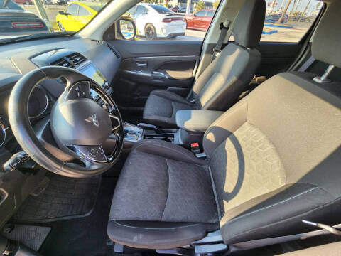 2020 Mitsubishi Outlander Sport