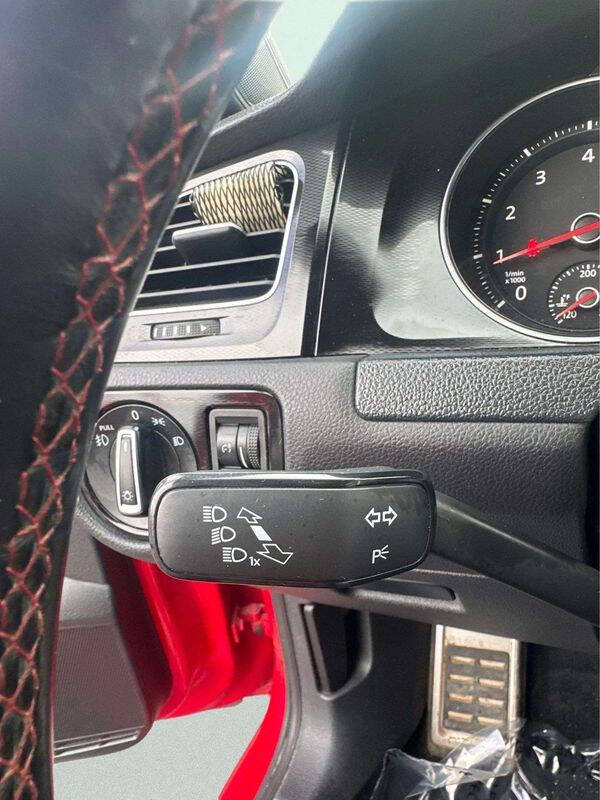 2016 Volkswagen Golf GTI