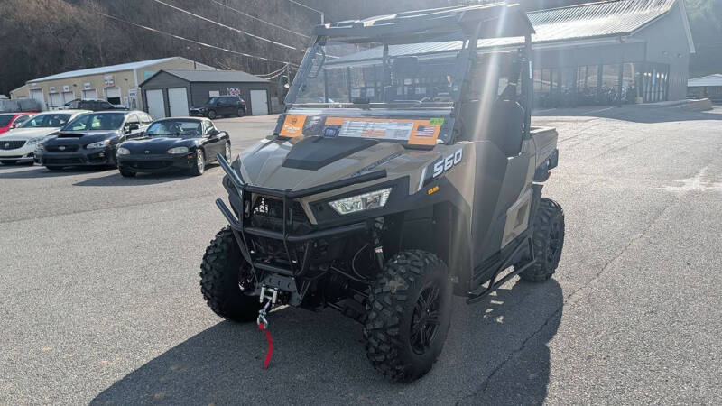 2025 Massimo T-Boss 560