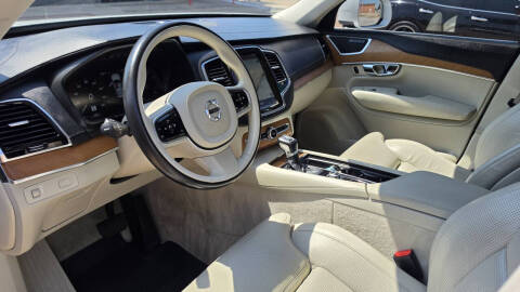 2016 Volvo XC90 T6 Inscription