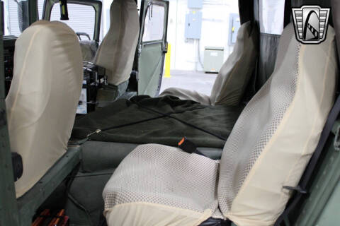 1992 AM General M998 Humvee