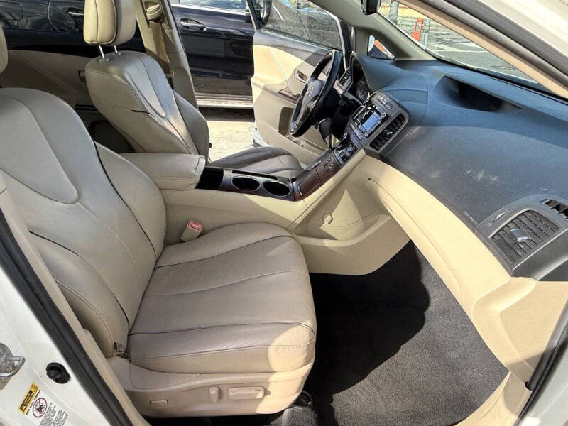 2010 Toyota Venza AWD V6