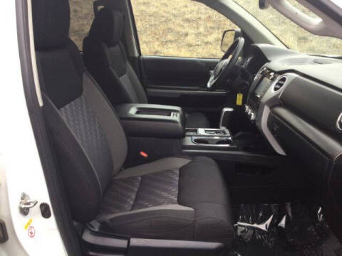 2018 Toyota Tundra SR5