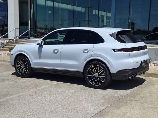2025 Porsche Cayenne