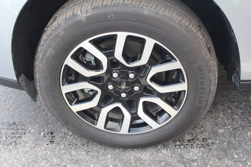 2024 Ford Maverick Lariat
