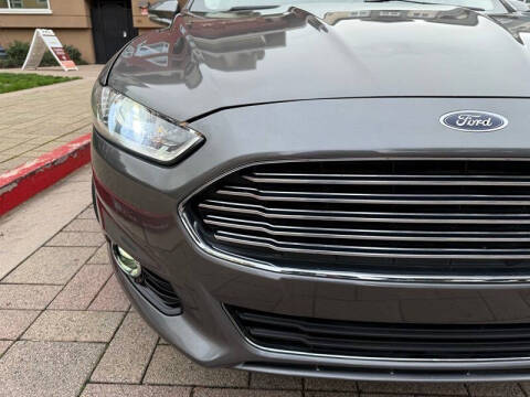 2014 Ford Fusion Hybrid Titanium