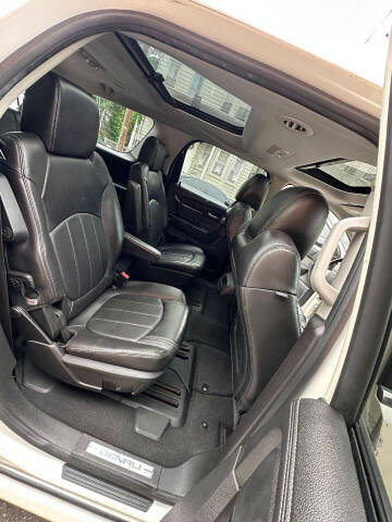 2015 GMC Acadia Denali