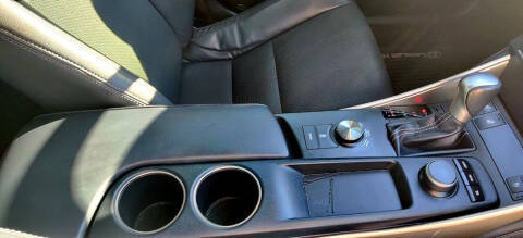 2015 Lexus IS 250