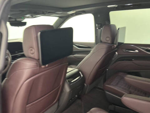2023 Cadillac Escalade Sport Platinum