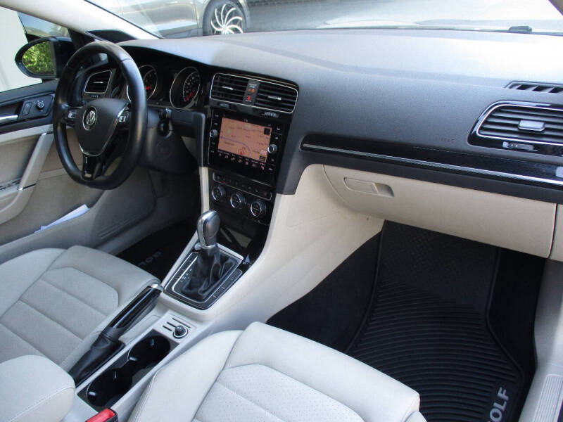 2018 Volkswagen Golf SportWagen TSI SEL