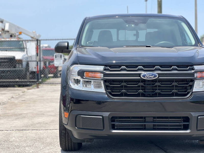 2022 Ford Maverick XL