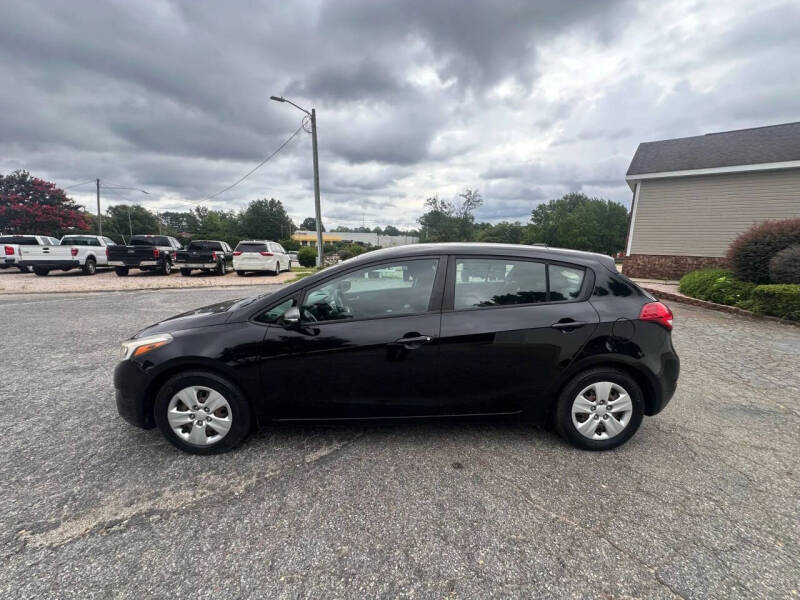 2017 Kia Forte5 LX