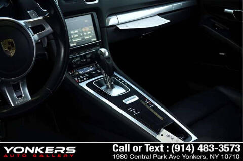 2016 Porsche Cayman Black Edition