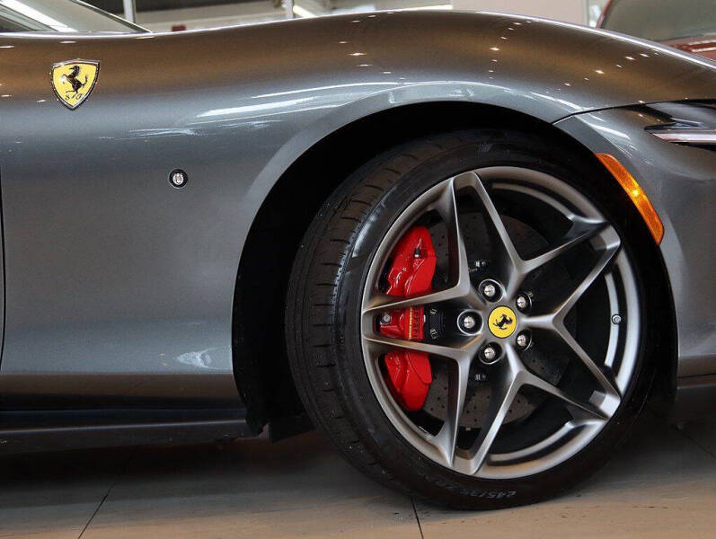 2024 Ferrari Roma Spider