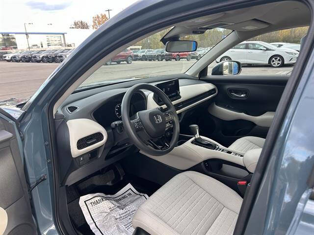 2025 Honda HR-V LX